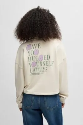 Sudadera de felpa de algodón con gráficos de logo de temporada